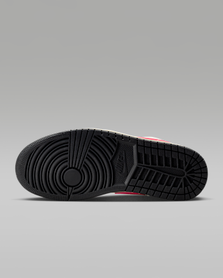 Air Jordan 1 Low Women's Shoes. Nike JP